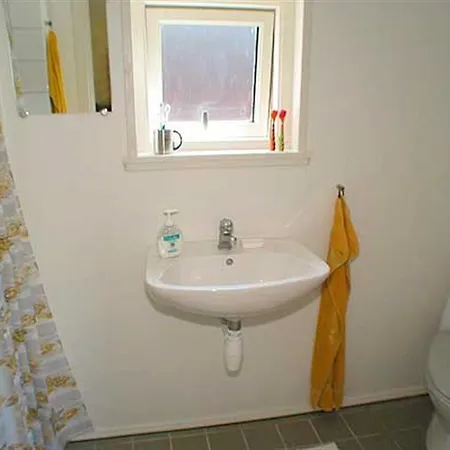 Two-bedroom Holiday Strandvejen 07 *